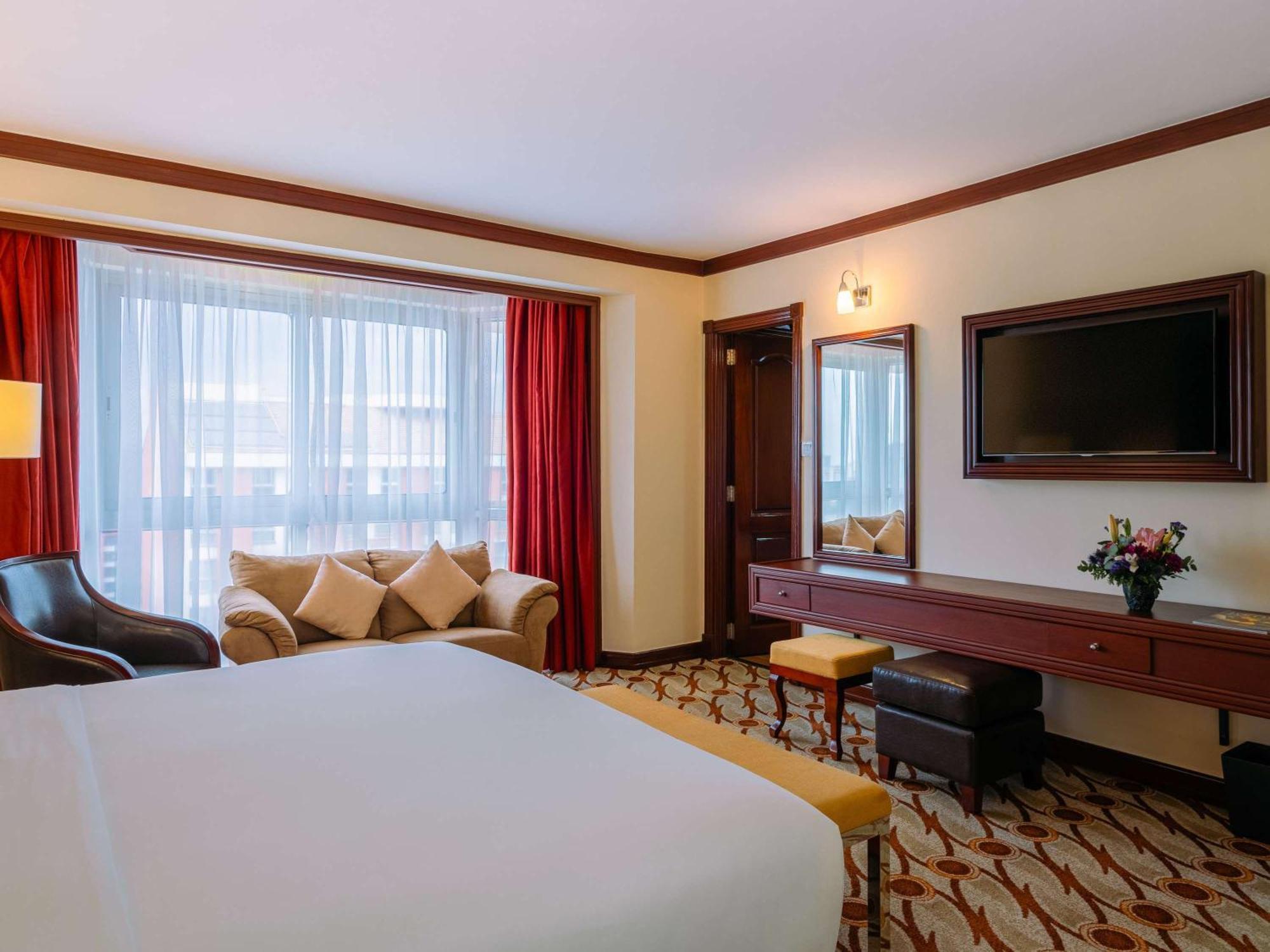 Mövenpick Hotel & Residences Nairobi Exteriör bild