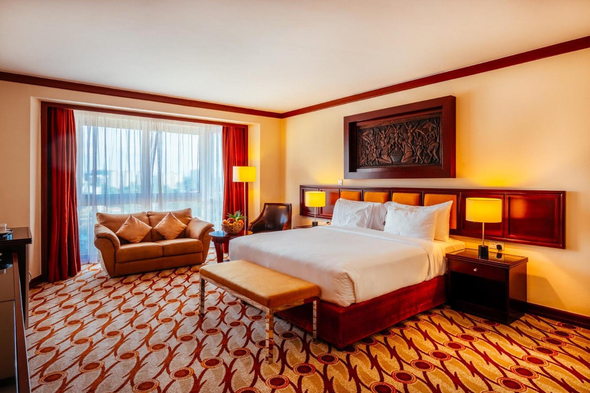 Mövenpick Hotel & Residences Nairobi Exteriör bild